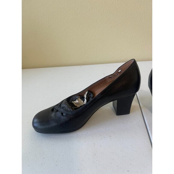 Strictly Comfort Womens Classic Pump Shoes Black Block Heels Leather 7 M - Picture 4 of 15